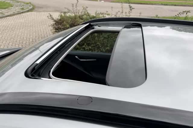Kia Niro (2024) thumbnail 2