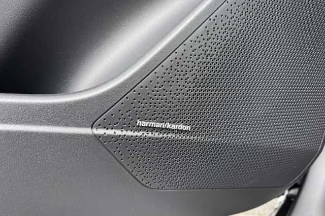 Kia Niro (2024) thumbnail 18