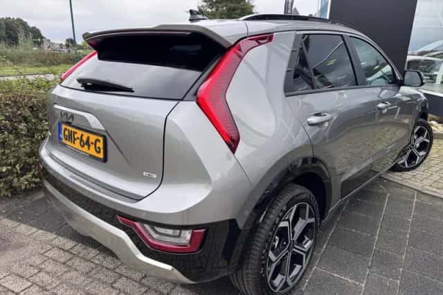 Kia Niro (2024) thumbnail 5