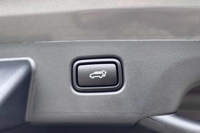 Kia Niro (2024) thumbnail 9