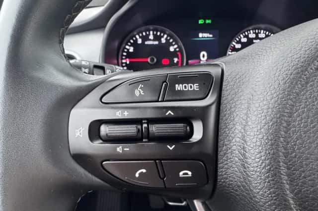 Kia Stonic (2023) thumbnail 17