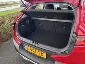 Kia Stonic (2023) thumbnail 3
