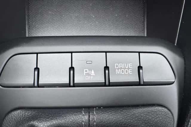 Kia Stonic (2023) thumbnail 22