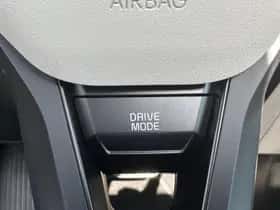 Kia EV6 (2025) thumbnail 14