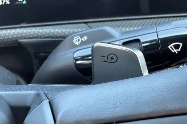 Kia EV6 (2025) thumbnail 15