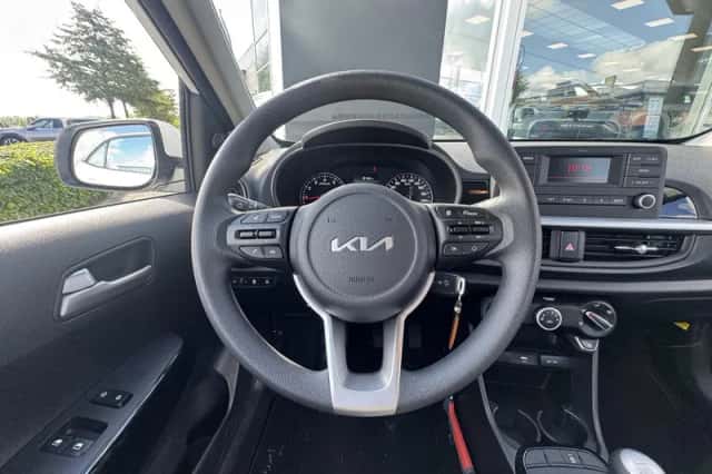 Kia Picanto (2024) thumbnail 10