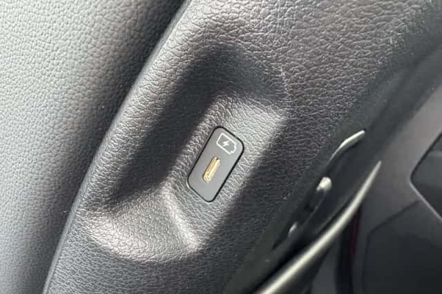 Kia Sportage (2022) thumbnail 12