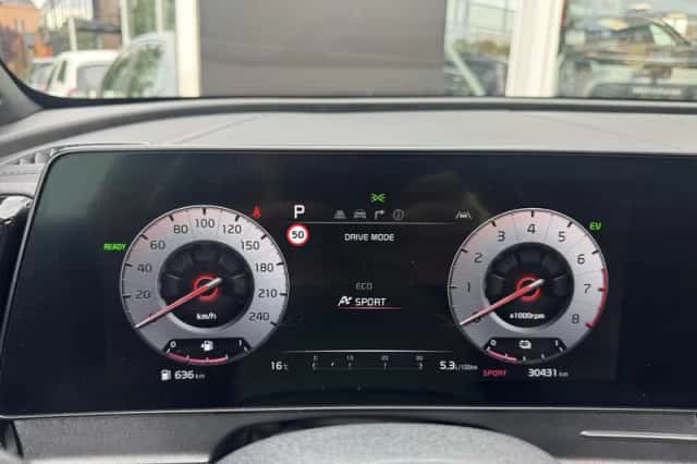 Kia Sportage (2022) thumbnail 26