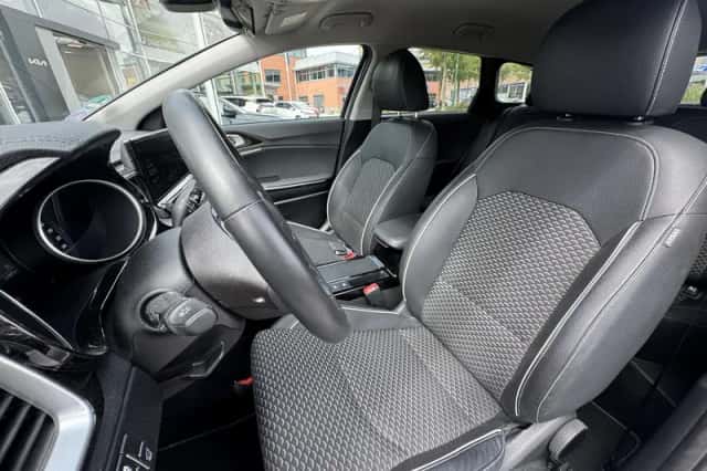 Kia Ceed Sportswagon (2022) thumbnail 6