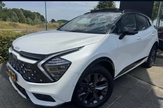 Kia Sportage (2022) thumbnail 1