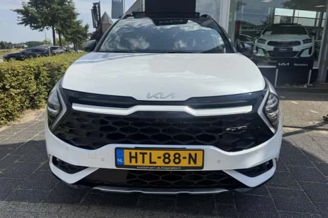 Kia Sportage (2022) thumbnail 2