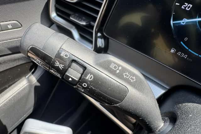 Kia Sportage (2022) thumbnail 25