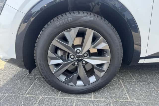 Kia Sportage (2022) thumbnail 4