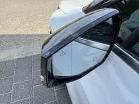 Kia Sportage (2022) thumbnail 6