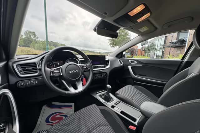 Kia Ceed Sportswagon (2024) thumbnail 11