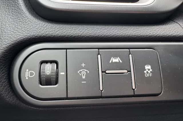 Kia Ceed Sportswagon (2024) thumbnail 15