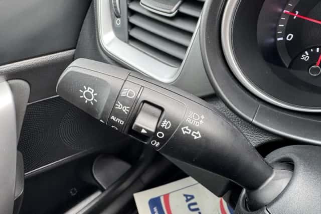 Kia Ceed Sportswagon (2024) thumbnail 17
