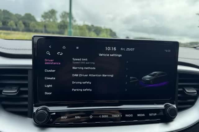 Kia Ceed Sportswagon (2024) thumbnail 27