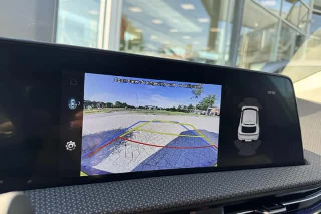 Kia EV6 (2024) thumbnail 31