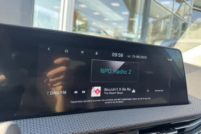 Kia EV6 (2024) thumbnail 35