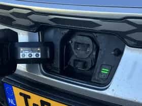 Kia Niro EV (2023) thumbnail 16