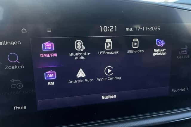 Kia Niro EV (2023) thumbnail 23