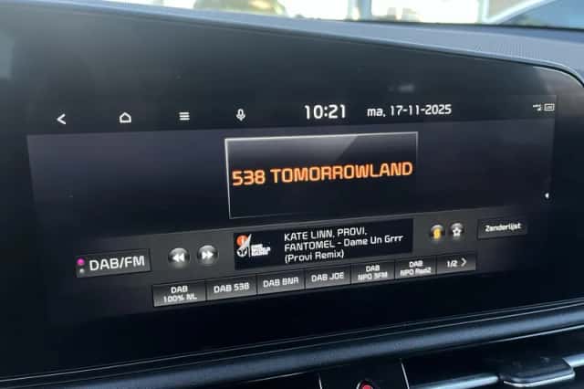 Kia Niro EV (2023) thumbnail 24