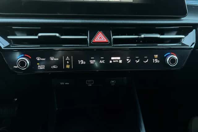 Kia Niro EV (2023) thumbnail 29