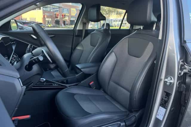 Kia Niro EV (2023) thumbnail 8
