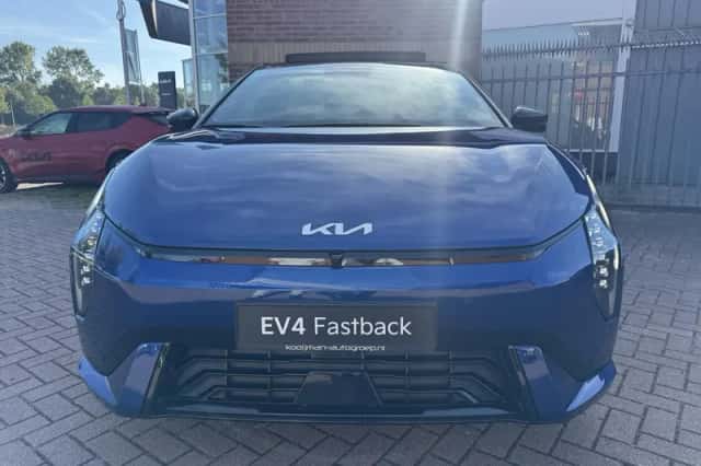 Kia EV4 (2025) thumbnail 5