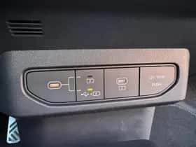 Kia EV4 (2025) thumbnail 43