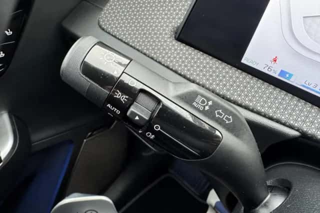Kia EV6 (2024) thumbnail 28