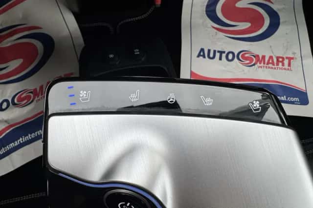 Kia EV6 (2024) thumbnail 38