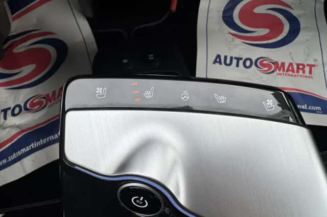 Kia EV6 (2024) thumbnail 43