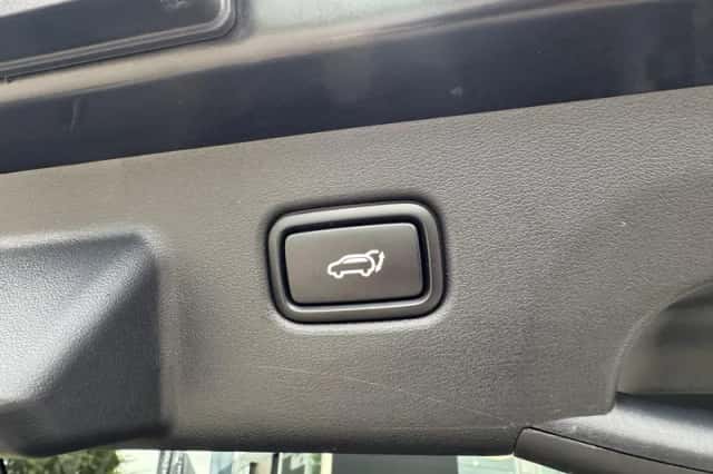 Kia EV6 (2024) thumbnail 9