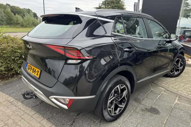 Kia Sportage (2024) thumbnail 4
