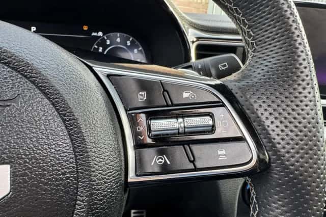 Kia Proceed (2024) thumbnail 24