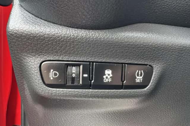 Kia Picanto (2019) thumbnail 15