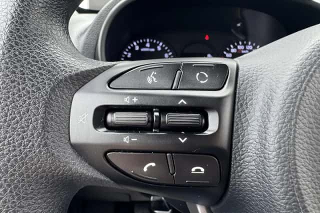 Kia Picanto (2019) thumbnail 17