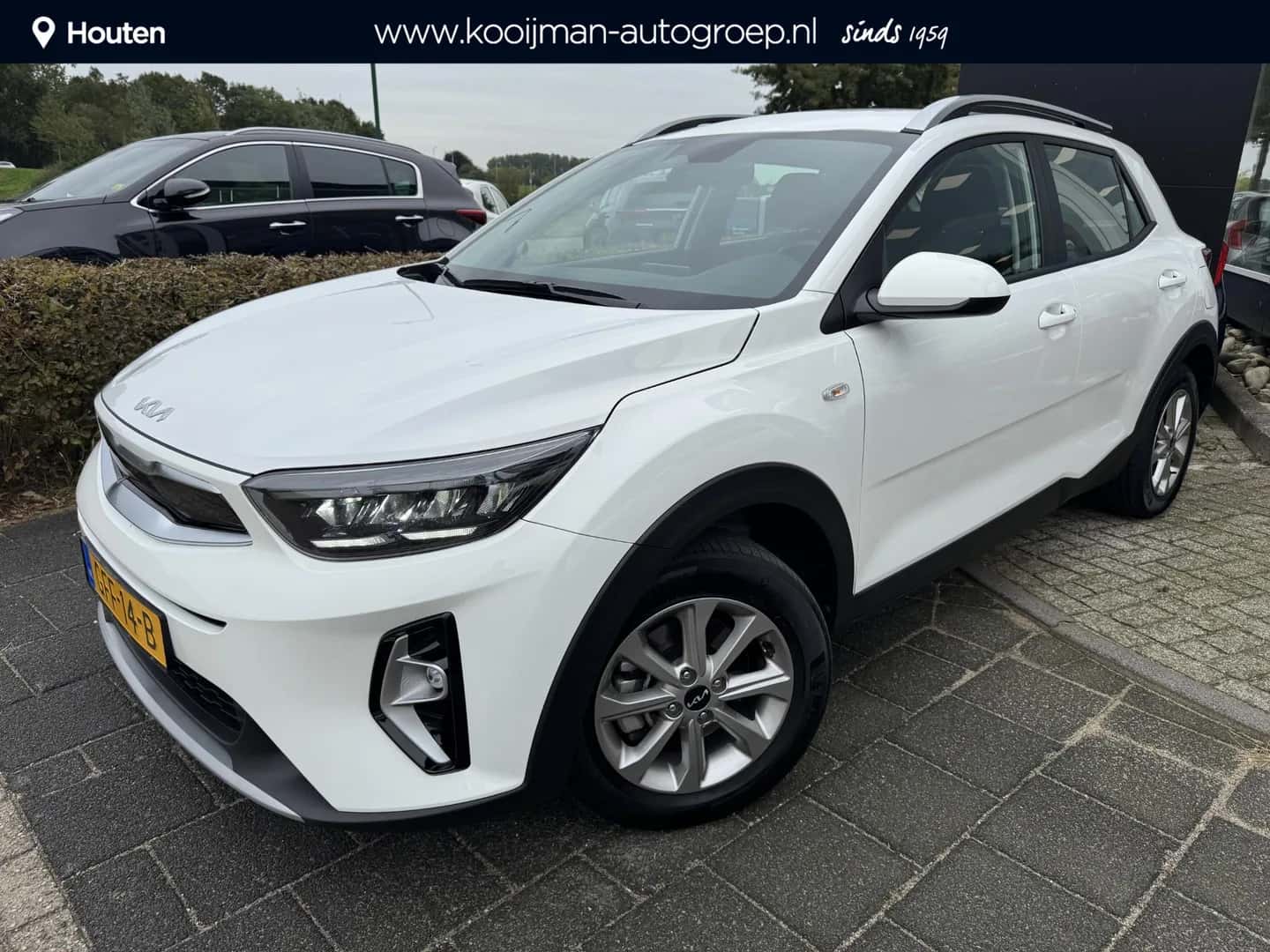 Kia Stonic (2024) — foto 1
