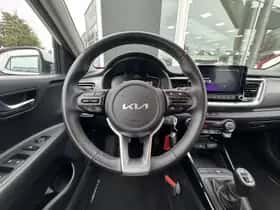 Kia Stonic (2024) thumbnail 12