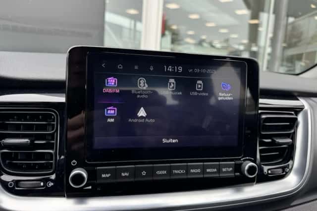 Kia Stonic (2024) thumbnail 23