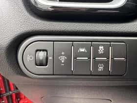 Kia Proceed (2021) thumbnail 4