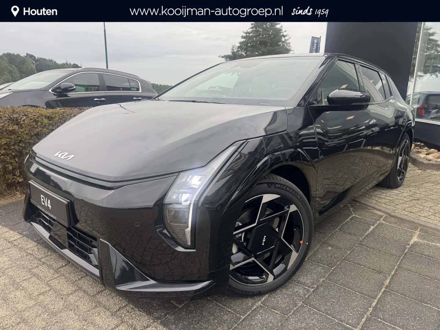 Kia EV4 (2026) — foto 1