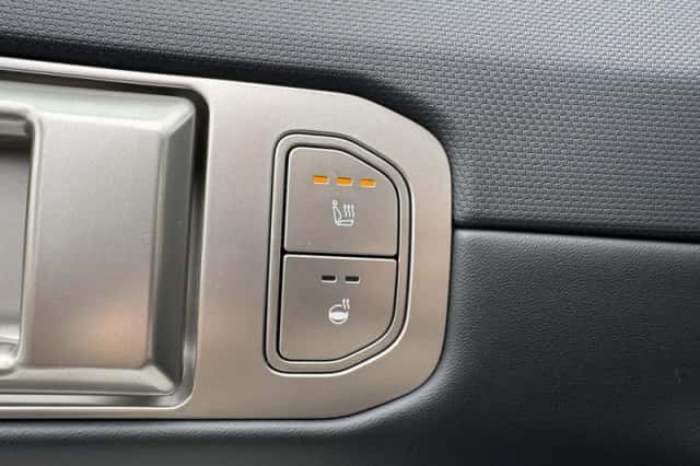 Kia EV4 (2026) thumbnail 17