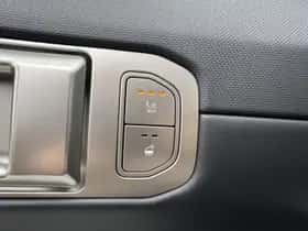 Kia EV4 (2026) thumbnail 17