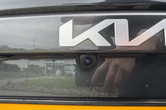 Kia Niro (2024) thumbnail 8