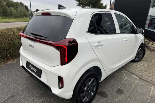 Kia Picanto (2026) thumbnail 4