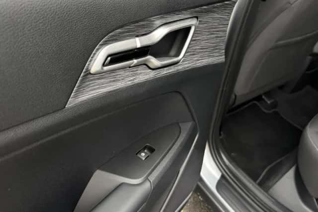 Kia Sportage (2024) thumbnail 26