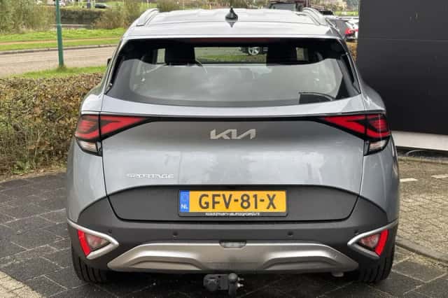 Kia Sportage (2024) thumbnail 5